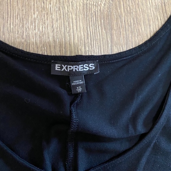 Express Top - Picture 3 of 3